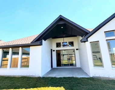 4918 Mango Park Lane - Photo Thumbnail 2