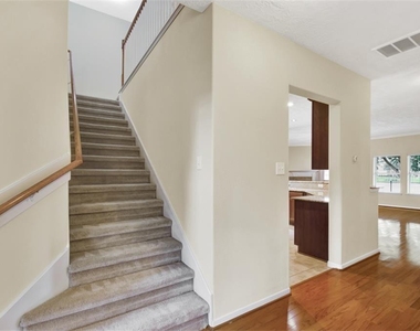 26011 N Lakefair Drive - Photo Thumbnail 20