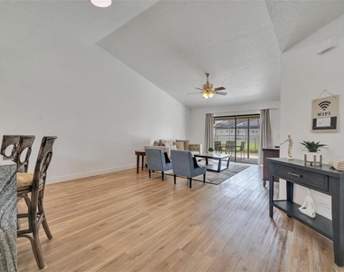 153 Sandalwood Drive - Photo Thumbnail 5