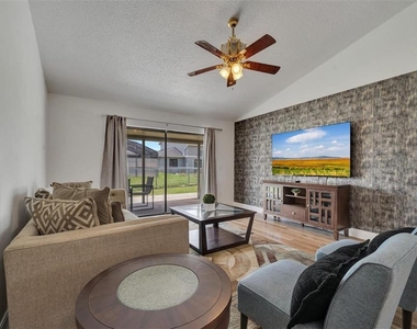 153 Sandalwood Drive - Photo Thumbnail 6