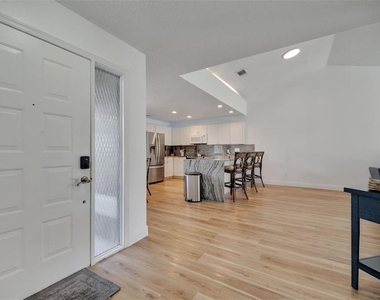 153 Sandalwood Drive - Photo Thumbnail 9
