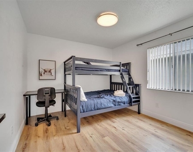 153 Sandalwood Drive - Photo Thumbnail 19
