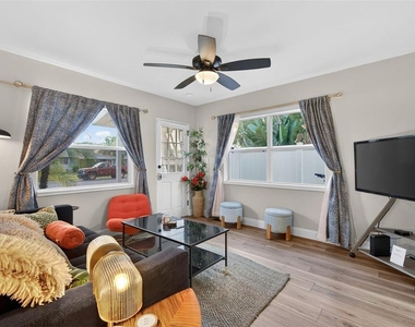 2301 14th Avenue N - Photo Thumbnail 4