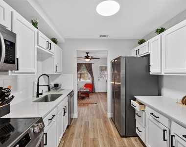 2301 14th Avenue N - Photo Thumbnail 21