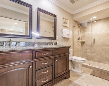 1055 W Peppertree Drive - Photo Thumbnail 23