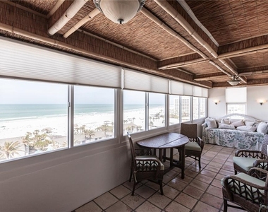 1055 W Peppertree Drive - Photo Thumbnail 25