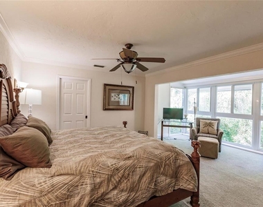 1207 E Peppertree Drive - Photo Thumbnail 15