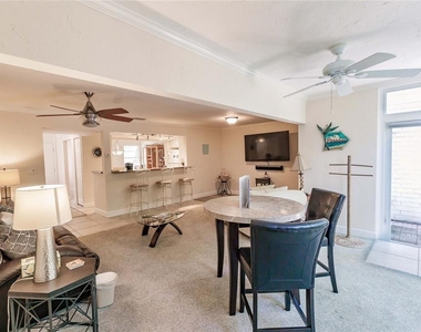 1205 E Peppertree Drive - Photo Thumbnail 6