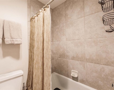 1205 E Peppertree Drive - Photo Thumbnail 24