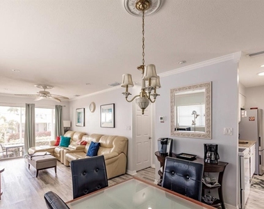 6020 Midnight Pass Road - Photo Thumbnail 9