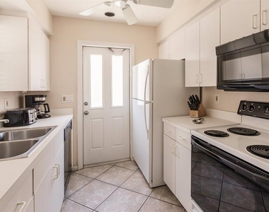 6020 Midnight Pass Road - Photo Thumbnail 8