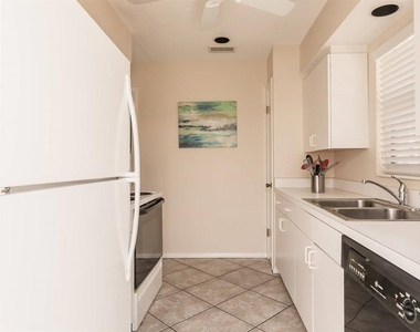 6020 Midnight Pass Road - Photo Thumbnail 6