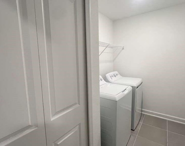 11701 Language Way - Photo Thumbnail 28
