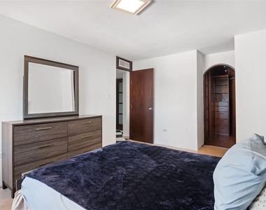 3205 Isla Verde Ave - Photo Thumbnail 19