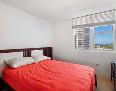 3205 Isla Verde Ave - Photo Thumbnail 20