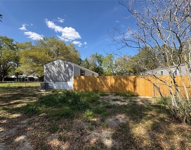 238 Nw 76th Terrace - Photo Thumbnail 9