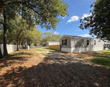 238 Nw 76th Terrace - Photo Thumbnail 4
