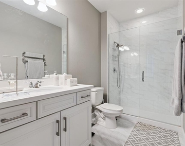 7556 John Hancock Drive - Photo Thumbnail 32