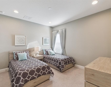 7556 John Hancock Drive - Photo Thumbnail 27