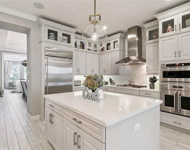 7556 John Hancock Drive - Photo Thumbnail 19
