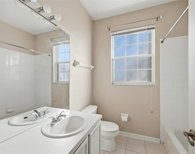 7123 Yacht Basin Avenue - Photo Thumbnail 22