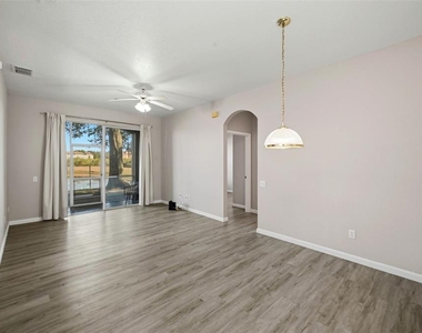 7123 Yacht Basin Avenue - Photo Thumbnail 4