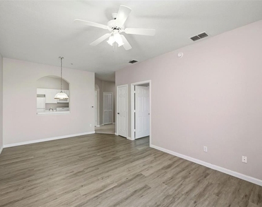 7123 Yacht Basin Avenue - Photo Thumbnail 8