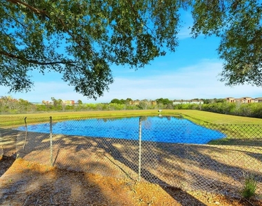 7123 Yacht Basin Avenue - Photo Thumbnail 3
