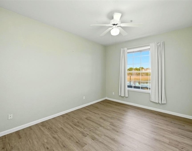 7123 Yacht Basin Avenue - Photo Thumbnail 17