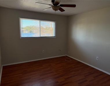 914 Lake Destiny Road - Photo Thumbnail 20