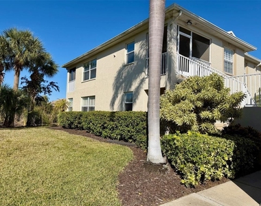 1801 Auburn Lakes Circle - Photo Thumbnail 21