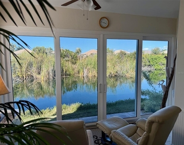 1801 Auburn Lakes Circle - Photo Thumbnail 3