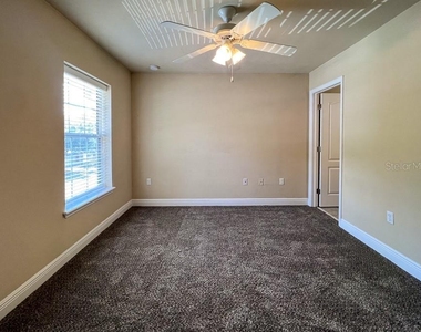 2972 Sw 35th Place - Photo Thumbnail 18