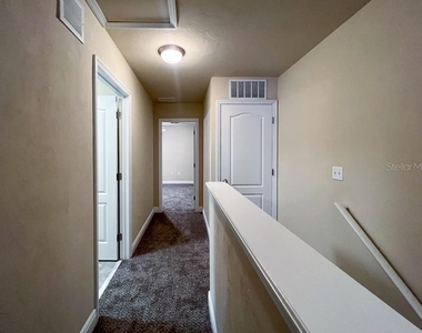 2972 Sw 35th Place - Photo Thumbnail 21