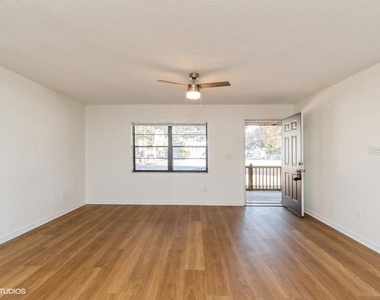 2522 Nw 4th Terrace - Photo Thumbnail 7