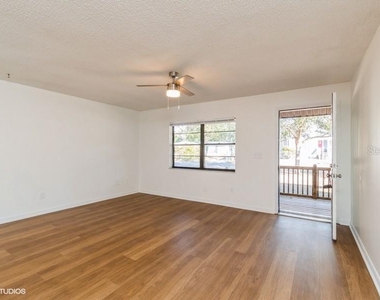 2522 Nw 4th Terrace - Photo Thumbnail 8