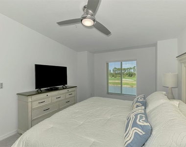 12470 Wellen Golf Street - Photo Thumbnail 19
