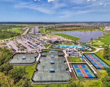 12470 Wellen Golf Street - Photo Thumbnail 31