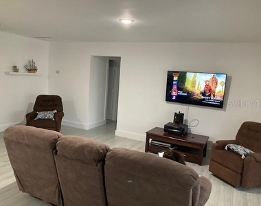 18312 Driggers Avenue - Photo Thumbnail 4