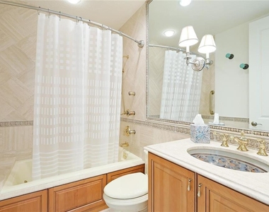 1308 Old Stickney Point Road - Photo Thumbnail 29