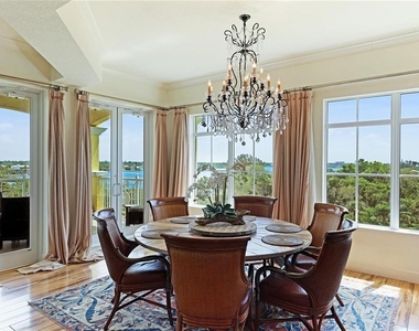 1308 Old Stickney Point Road - Photo Thumbnail 14