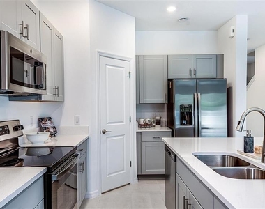 11787 Glenside Terrace - Photo Thumbnail 34