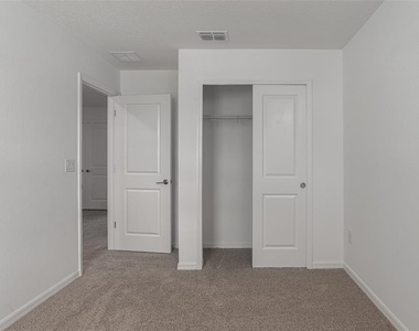 11787 Glenside Terrace - Photo Thumbnail 17