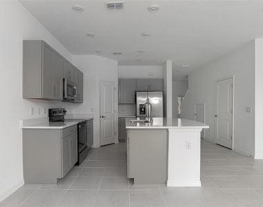 11787 Glenside Terrace - Photo Thumbnail 6