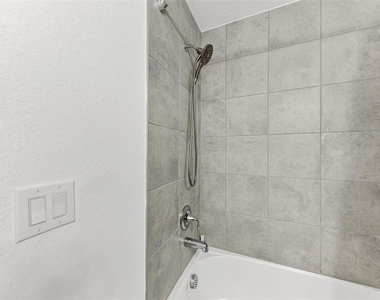5685 Palmer Circle - Photo Thumbnail 32