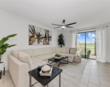5685 Palmer Circle - Photo Thumbnail 19
