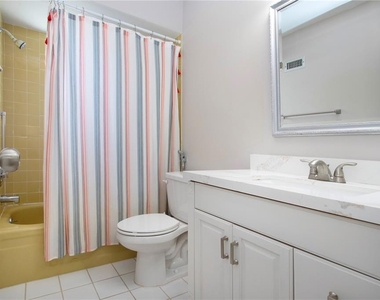 802 Buttonwood Drive - Photo Thumbnail 26