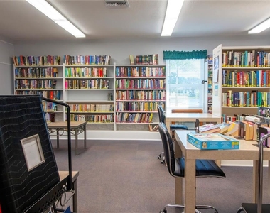 802 Buttonwood Drive - Photo Thumbnail 45