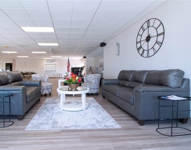 802 Buttonwood Drive - Photo Thumbnail 39