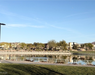 206 Freeport View Place - Photo Thumbnail 16